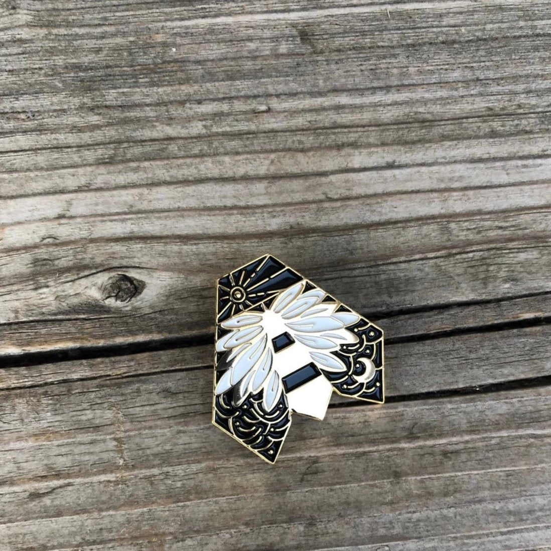 Origami "Save the Bees" Enamel Pin Set
