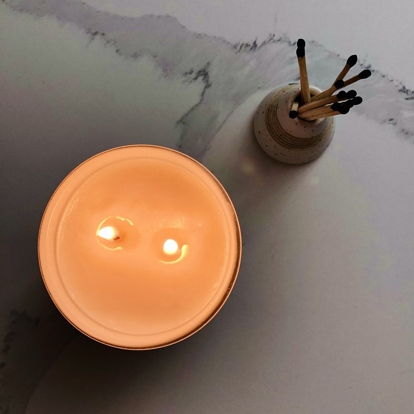 Sensual Amber Luxury Candle
